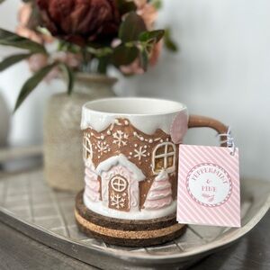 NWT Peppermint & Pine Gingerbread House Mug